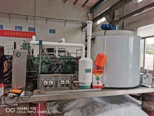 Große SUS304 Speiseeiszubereitungs-Maschine konkrete abkühlende Ausrüstung 30ton/Day