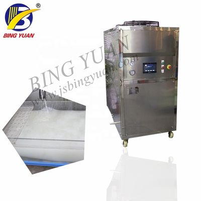 Automatische Kühlbox-Maschine der Wasserkühlungs-15T 13.5KW 380V
